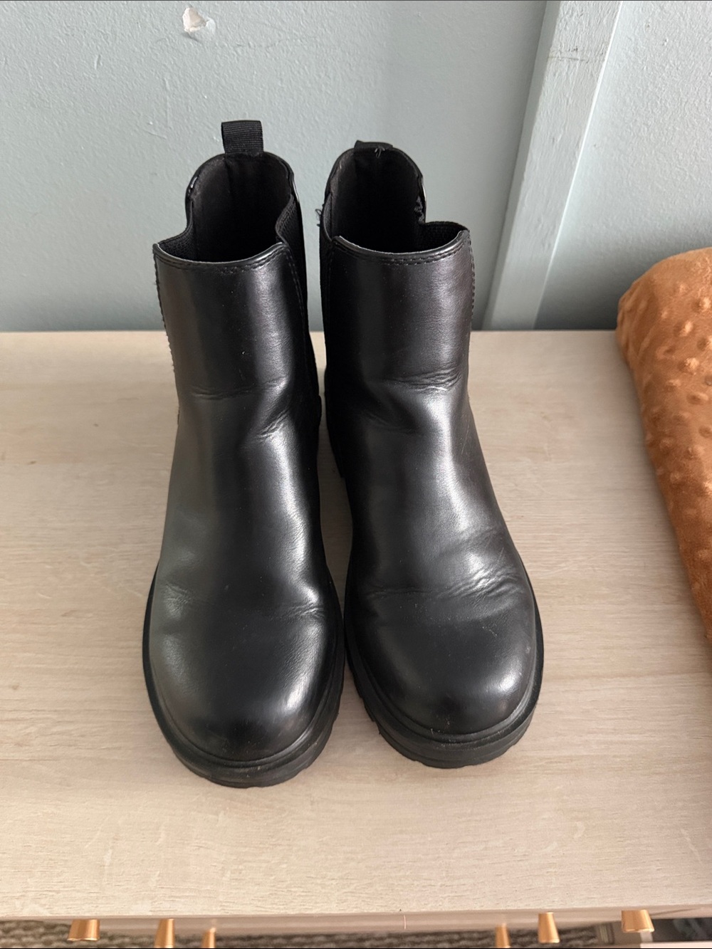 Women’s Black Leather Chelsea Ankle Boots